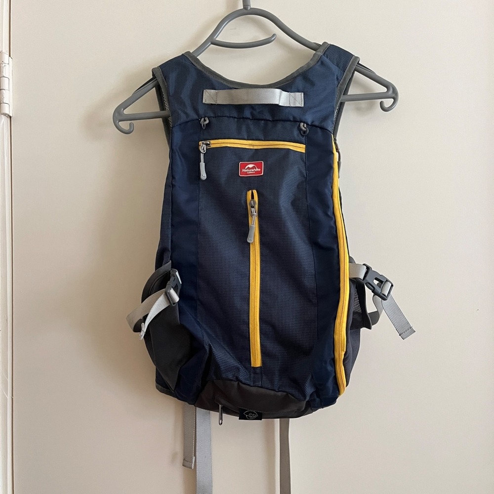 Naturehike 15L Ultralight Cycling Backpack NH15C001-B Hiking Running Ripstop